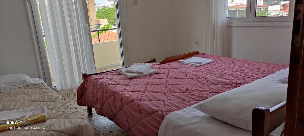 To Spiti Stin Aliki Apartamento Loútsa Exterior foto