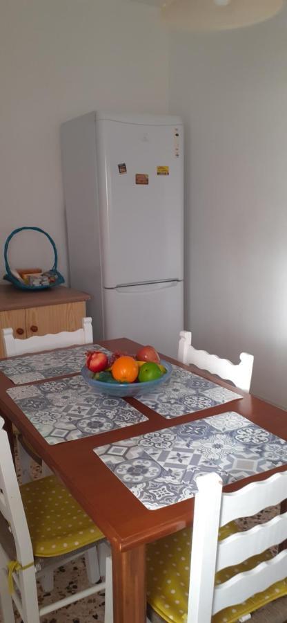 To Spiti Stin Aliki Apartamento Loútsa Exterior foto